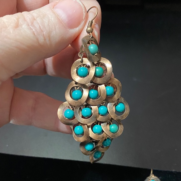 Elegant vintage Turquoise and metal Chandelier Earrings - Picture 10 of 16
